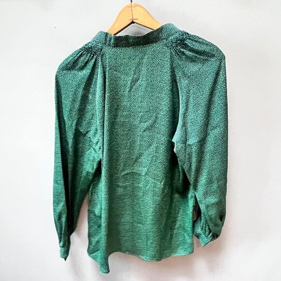 Tucker Green Silk Micro‎ Leaf Print Graphic Blouse- Size S - Picture 6 of 7